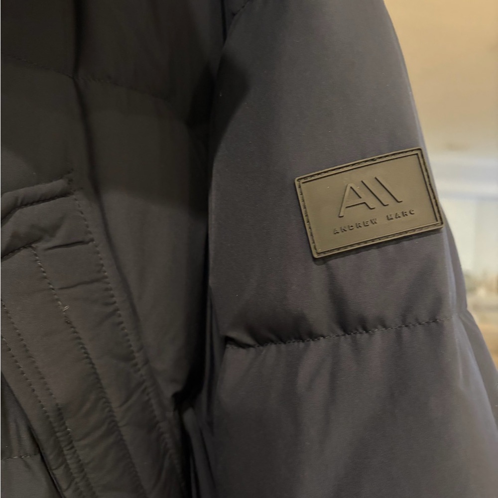 Andrew Marc Navy Puffer Jacket - Picture 3 of 5